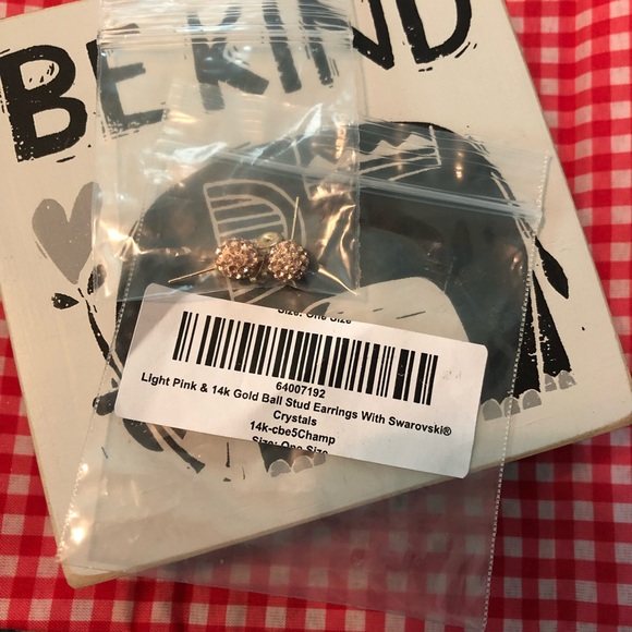 14k Gold Stud Earrings with Pink Crystals - Picture 5 of 6